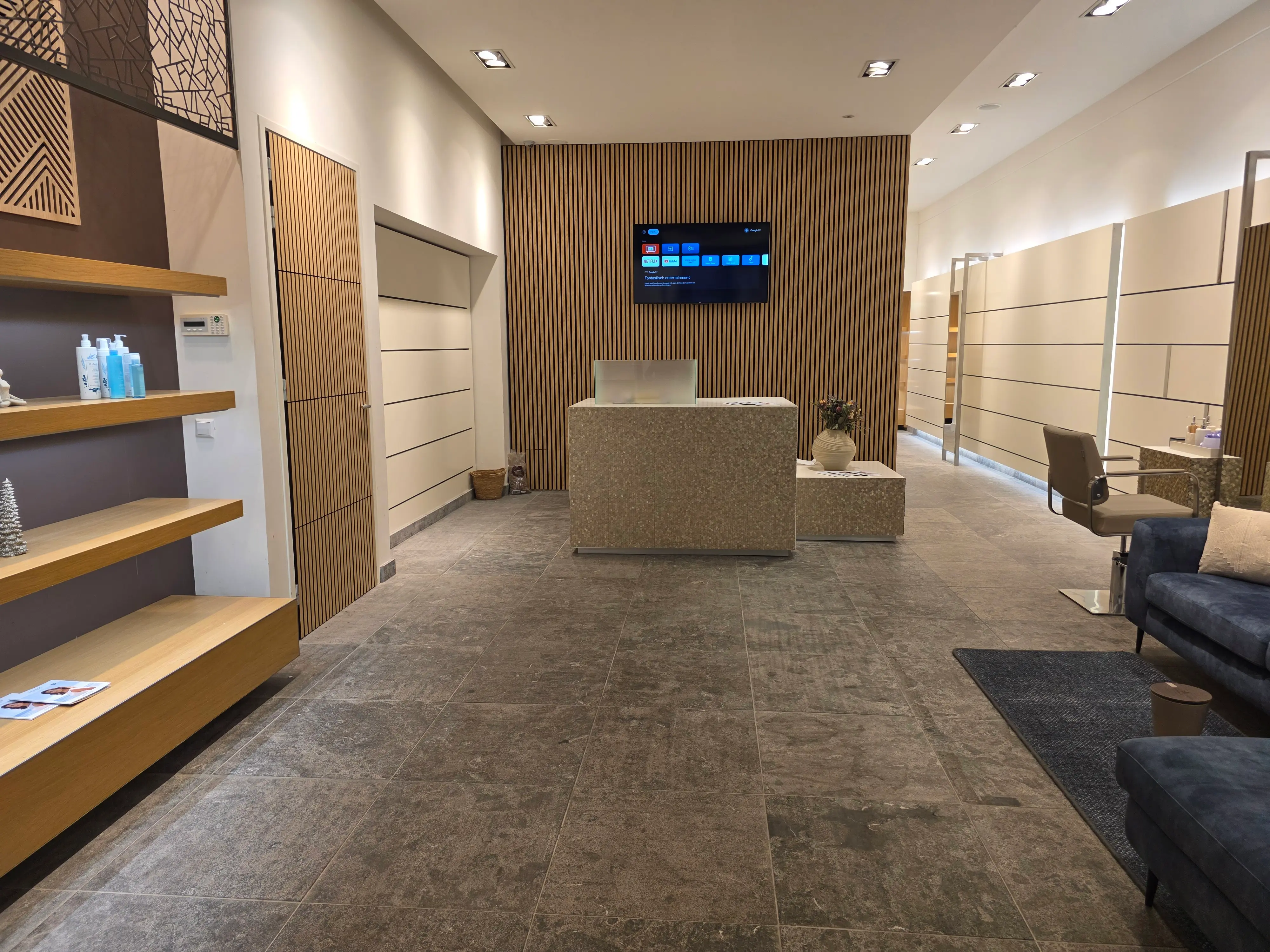 Ophelia Salon Interior